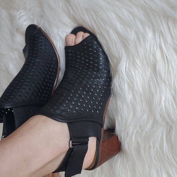 Steve Madden leather slingback heels - Picture 4 of 6